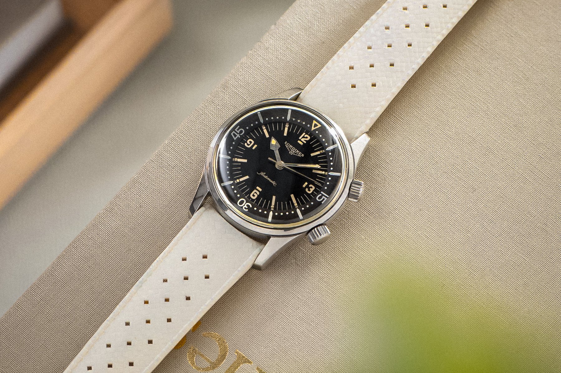 ラヴ&デスペレーション 7494 Longines Legend Diver – Hairspring