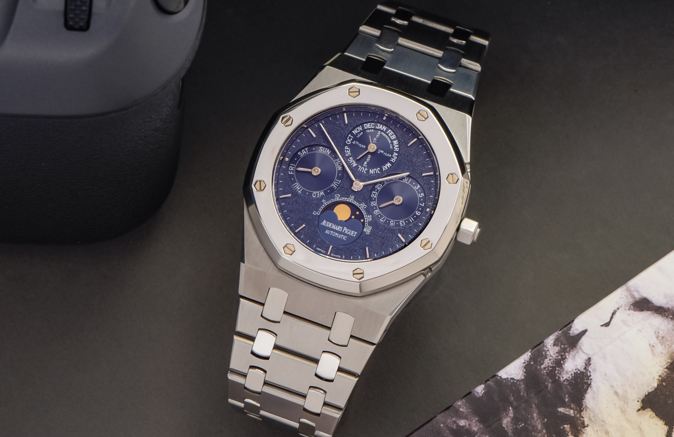 Tuscan Dial 258205SP Audemars Piguet Royal Oak QP – Hairspring