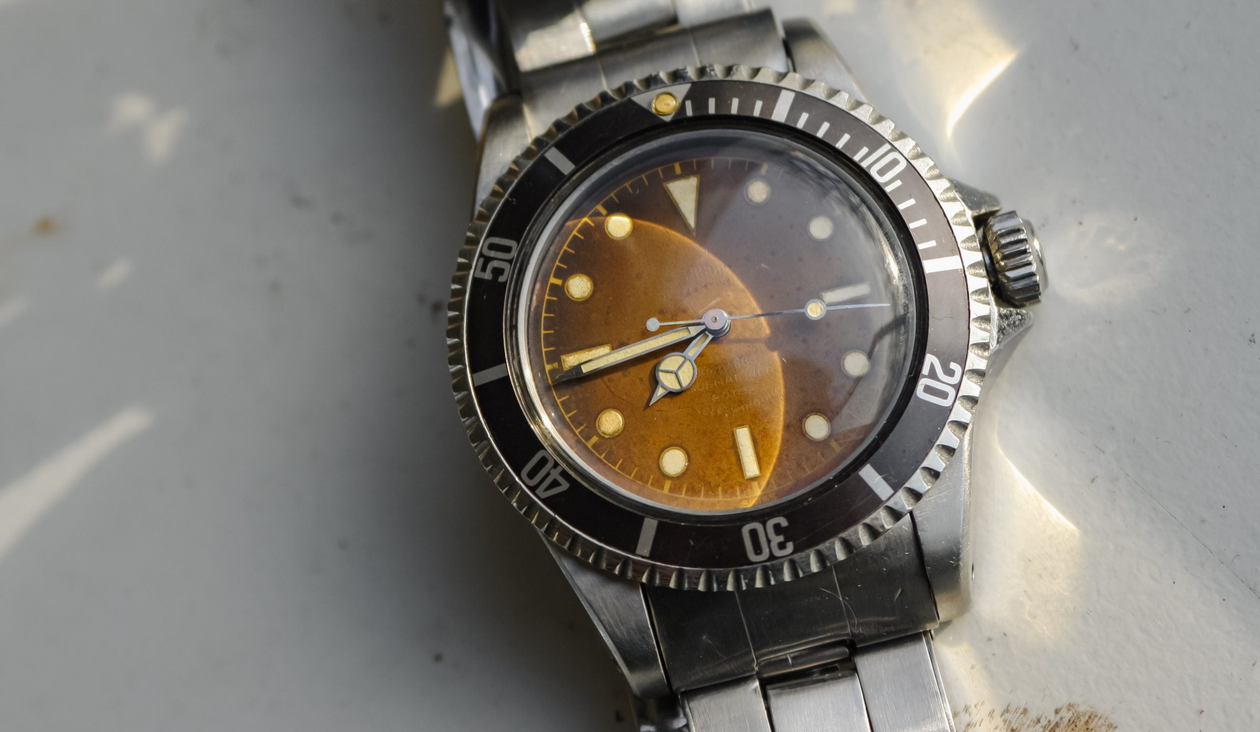 Tropical Gilt PCG 7928 Tudor Submariner – Hairspring