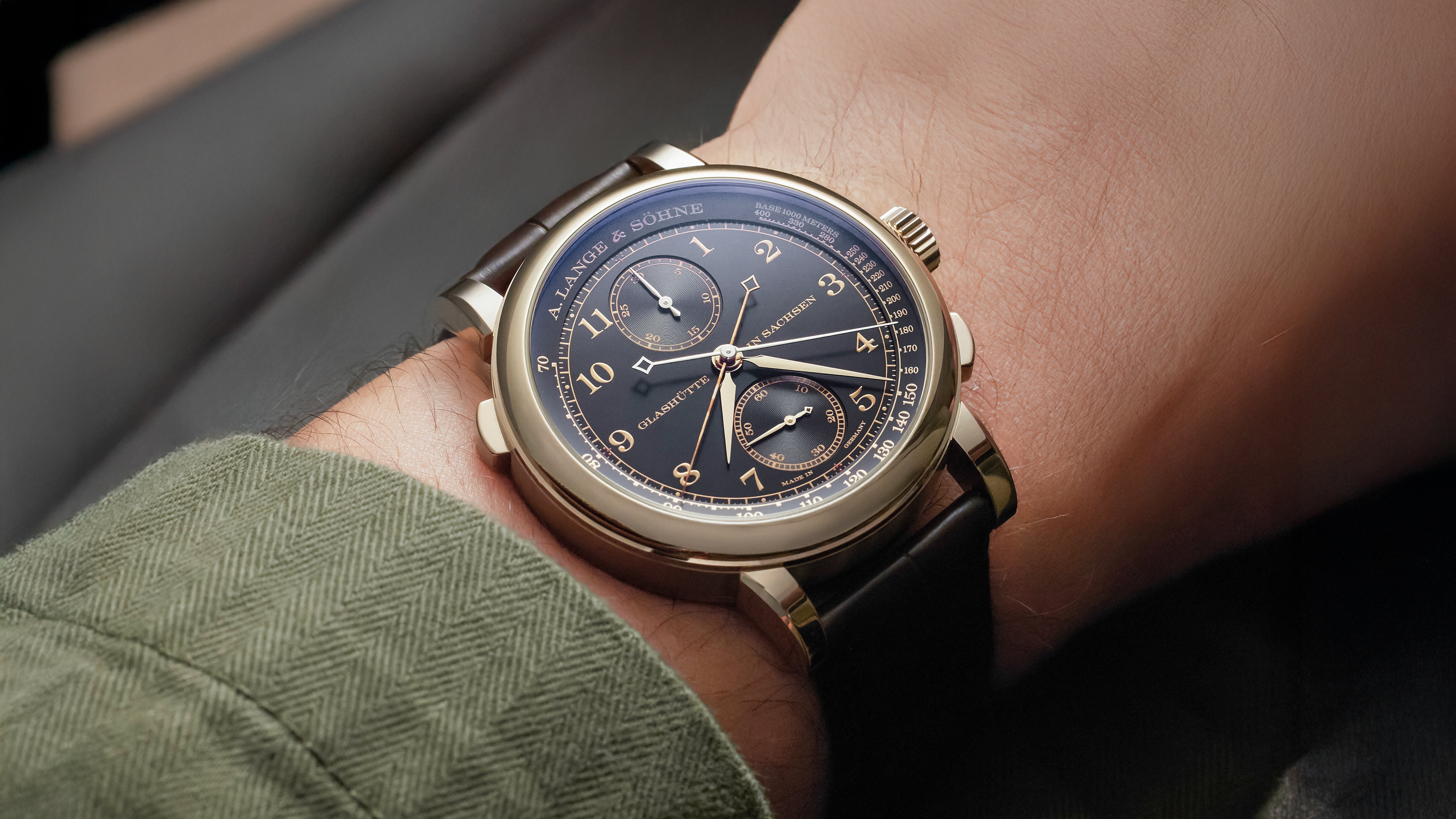 425.050 A. Lange & Söhne 1815 Rattrapante Honeygold – Hairspring