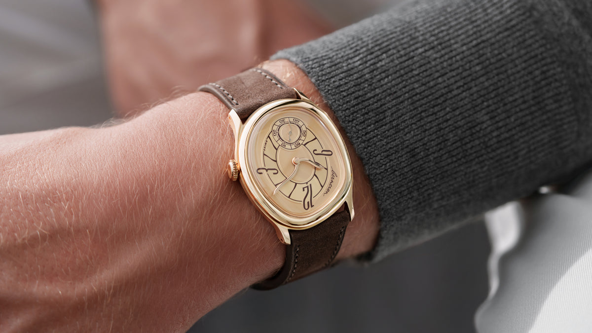 Mirage 38, Sienna, Yellow Gold