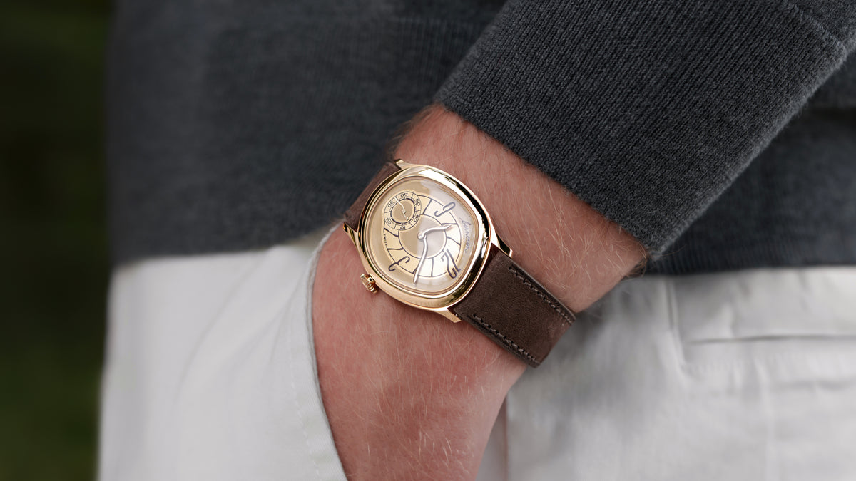 Mirage 38, Sienna, Yellow Gold