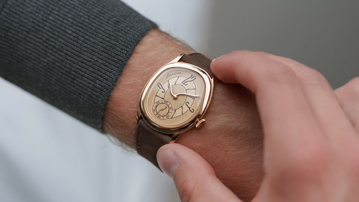 Mirage 38, Sienna, Yellow Gold