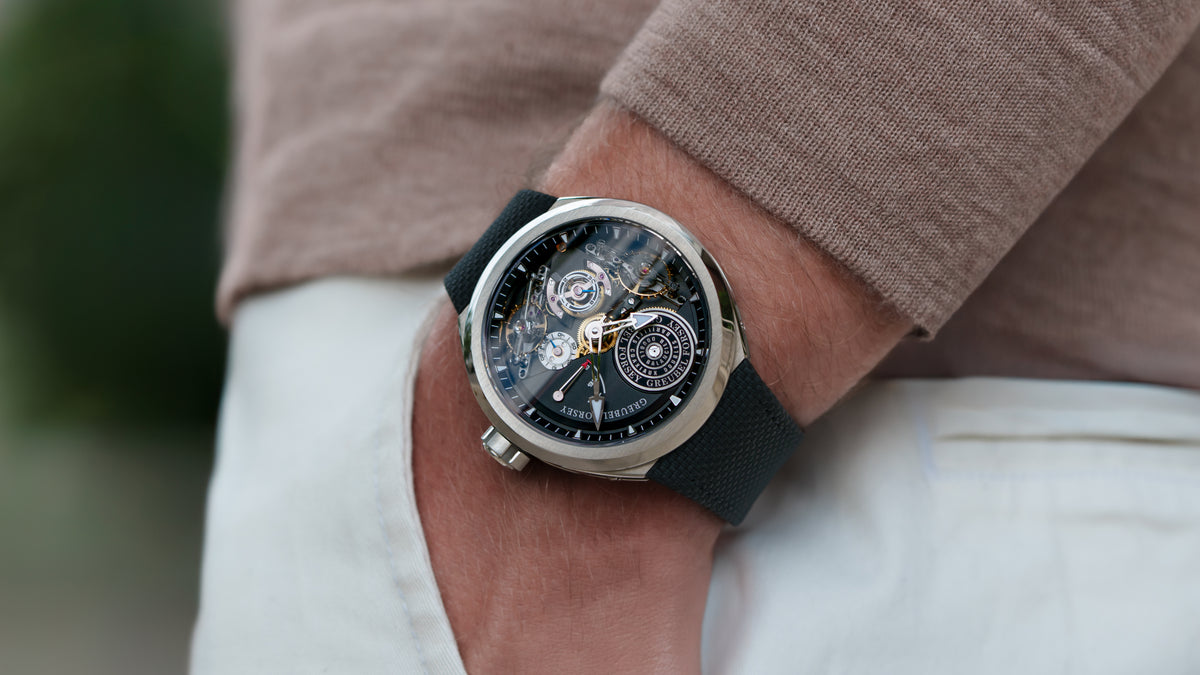 Double Balancier Convexe, Titanium