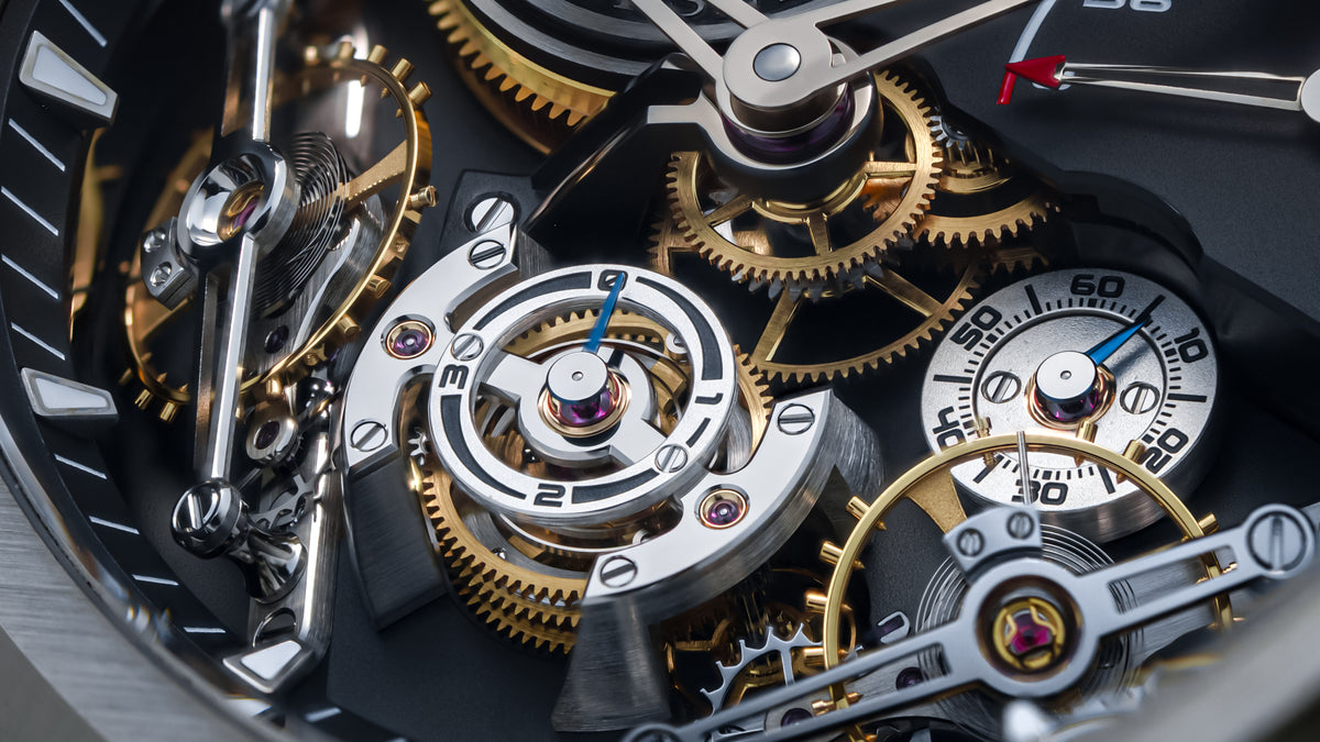 Double Balancier Convexe, Titanium