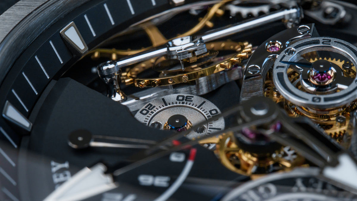 Double Balancier Convexe, Titanium