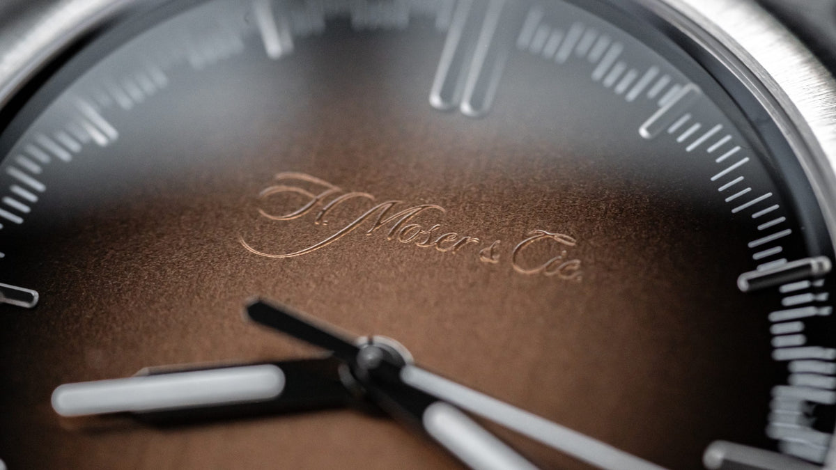 Moser-Streamliner-Centre-Seconds-Smoked-Salmon