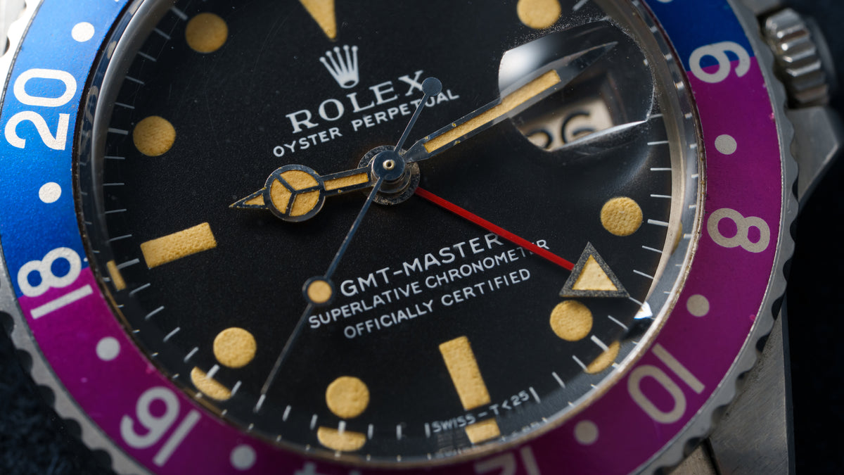 1675, GMT-Master, Fuchsia Bezel, Steel
