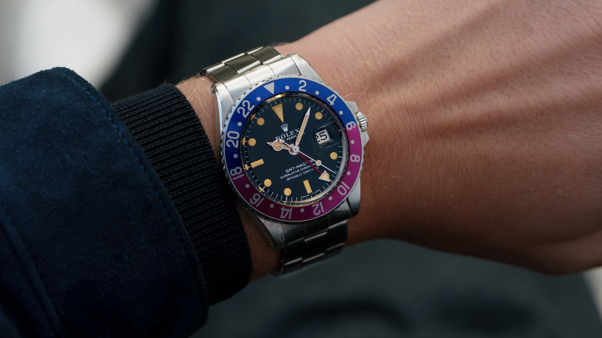 1675, GMT-Master, Fuchsia Bezel, Steel
