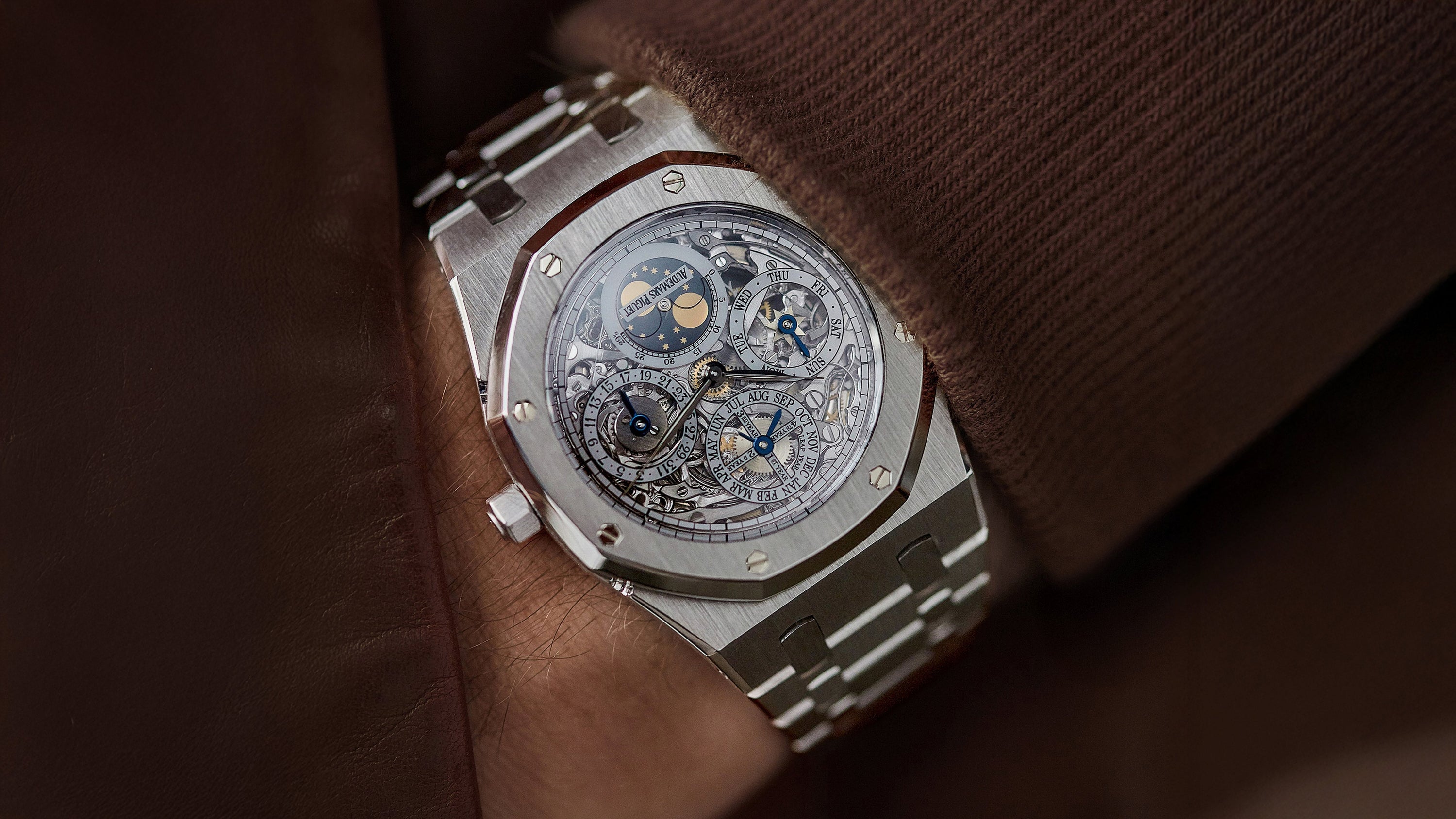 25829PT Audemars Piguet Royal Oak Perpetual Calendar