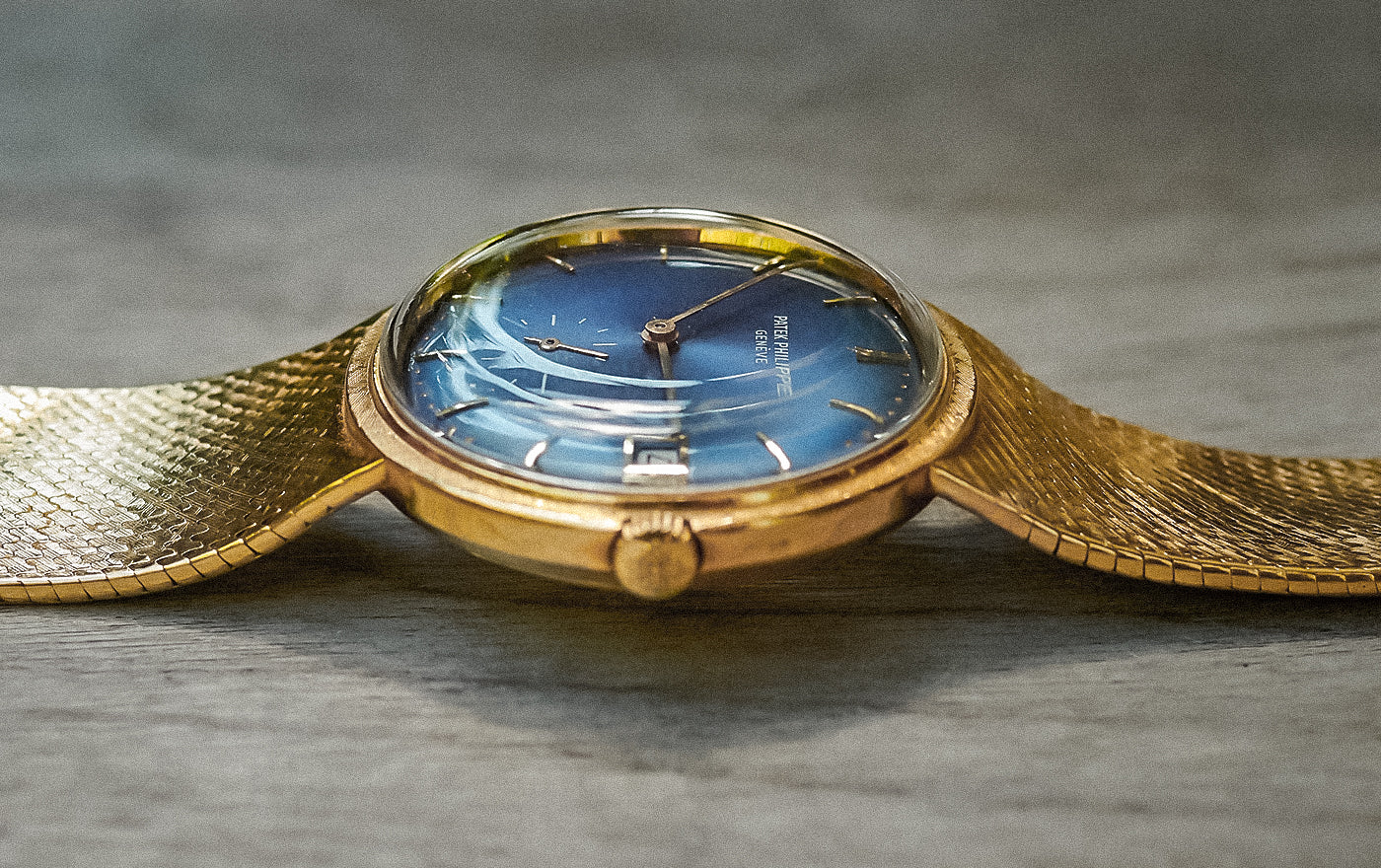 Patek-Philippe-3445-Calatrava-Blue-Dial-Gold