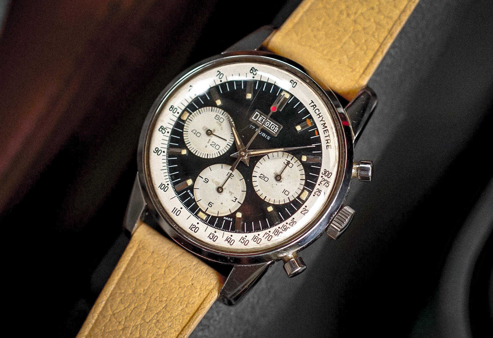 Value Proposition: Desotos Valjoux 72 Chronograph – Hairspring