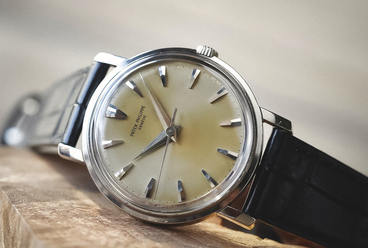 Philippe-3504-Calatrava-Tropical-Wedge-Dial