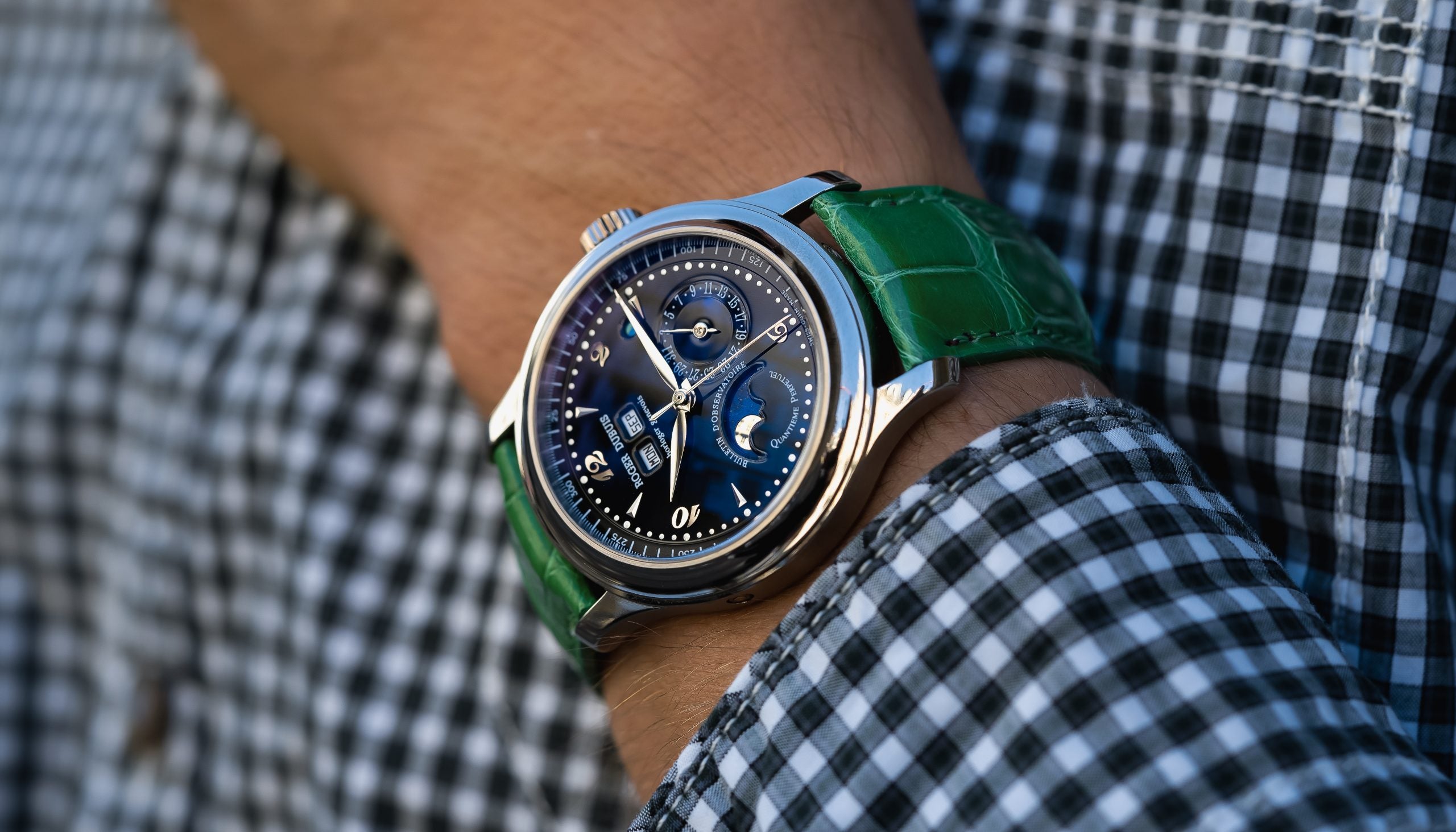 H40 Roger Dubuis Hommage Perpetual Calendar – Hairspring H40 Roger Dubuis Hommage Perpetual Calendar – Hairspring