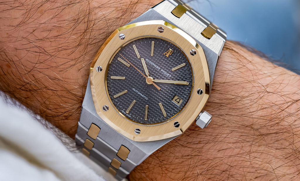 4332SA-Audemars-Piguet-Royal-Oak-Mini-Jumbo