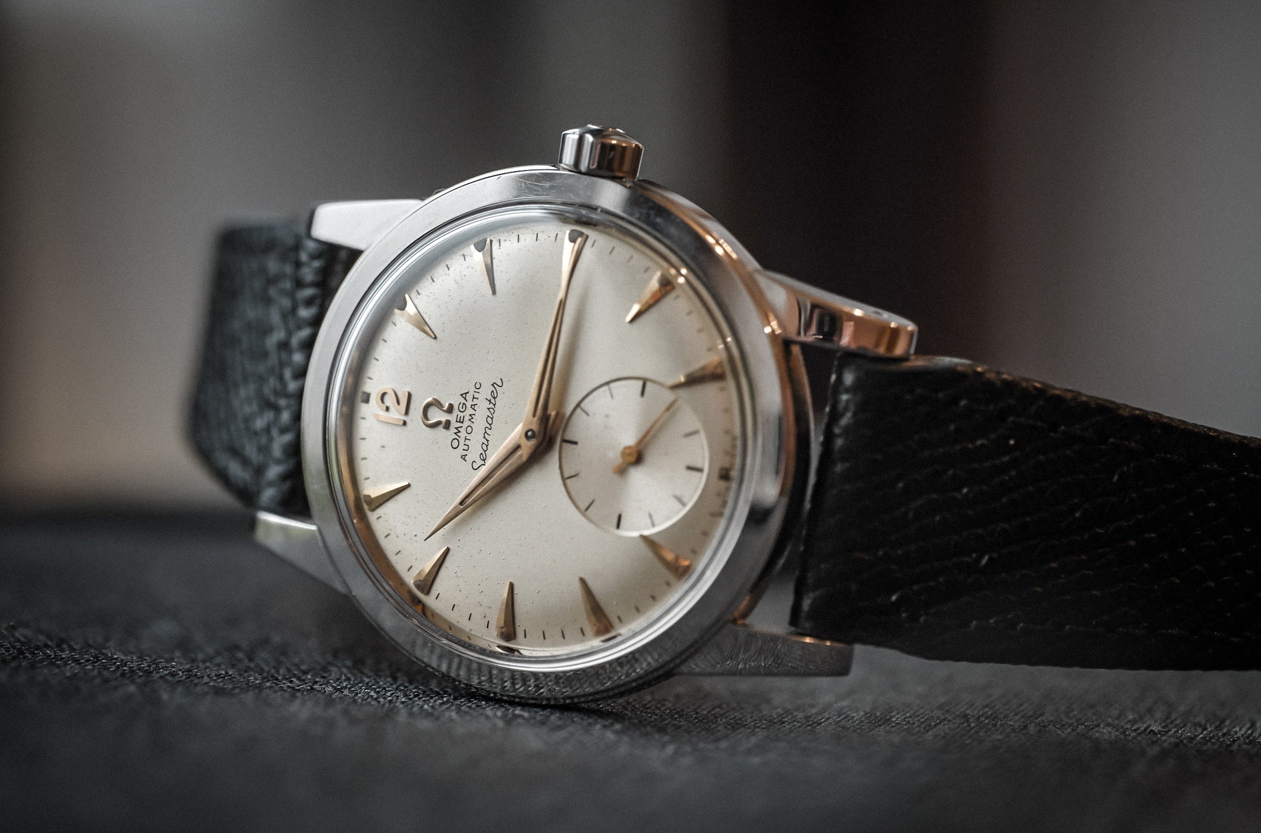 Fat-Lug, Radium Omega Seamaster 2576-15 – Hairspring