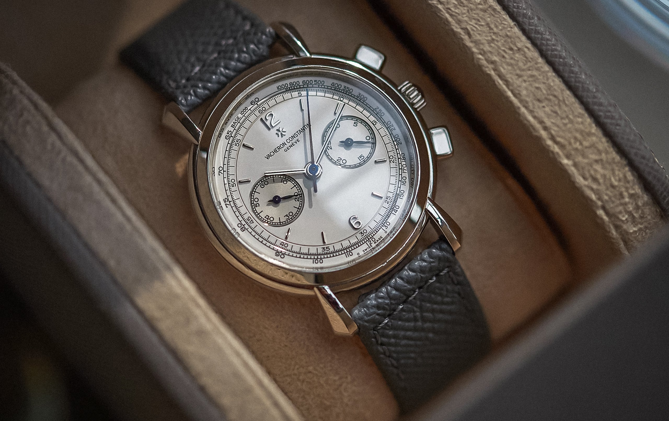 Vacheron-Constantin-47101-Les-Historiques-Chronograph