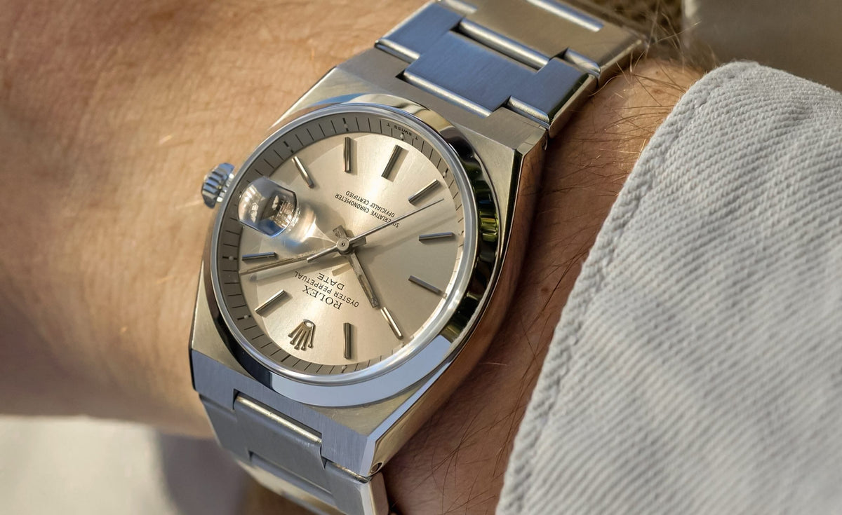 1530-Rolex-Oyster-Perpetual-Date