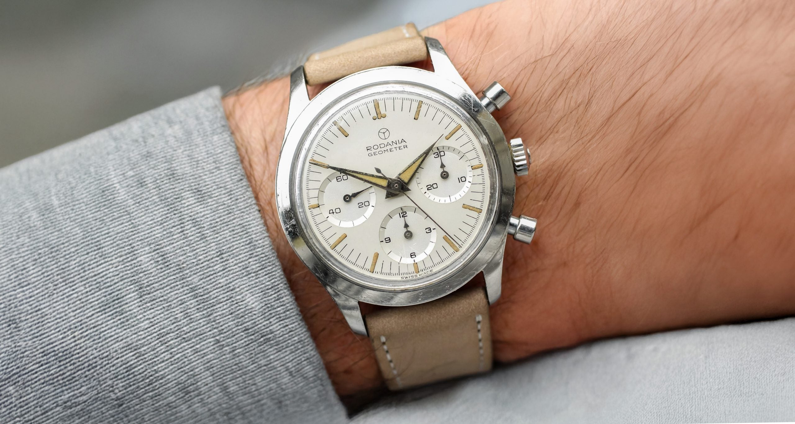 アンリ 86.0526.4000/21.R642 Zenith Defy Clasic Chronograph Aero