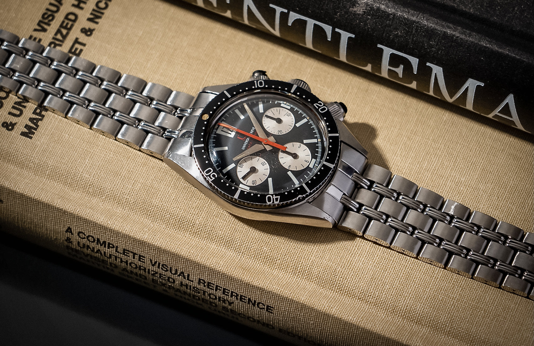 885104/01 Universal Genève Space-Compax – Hairspring