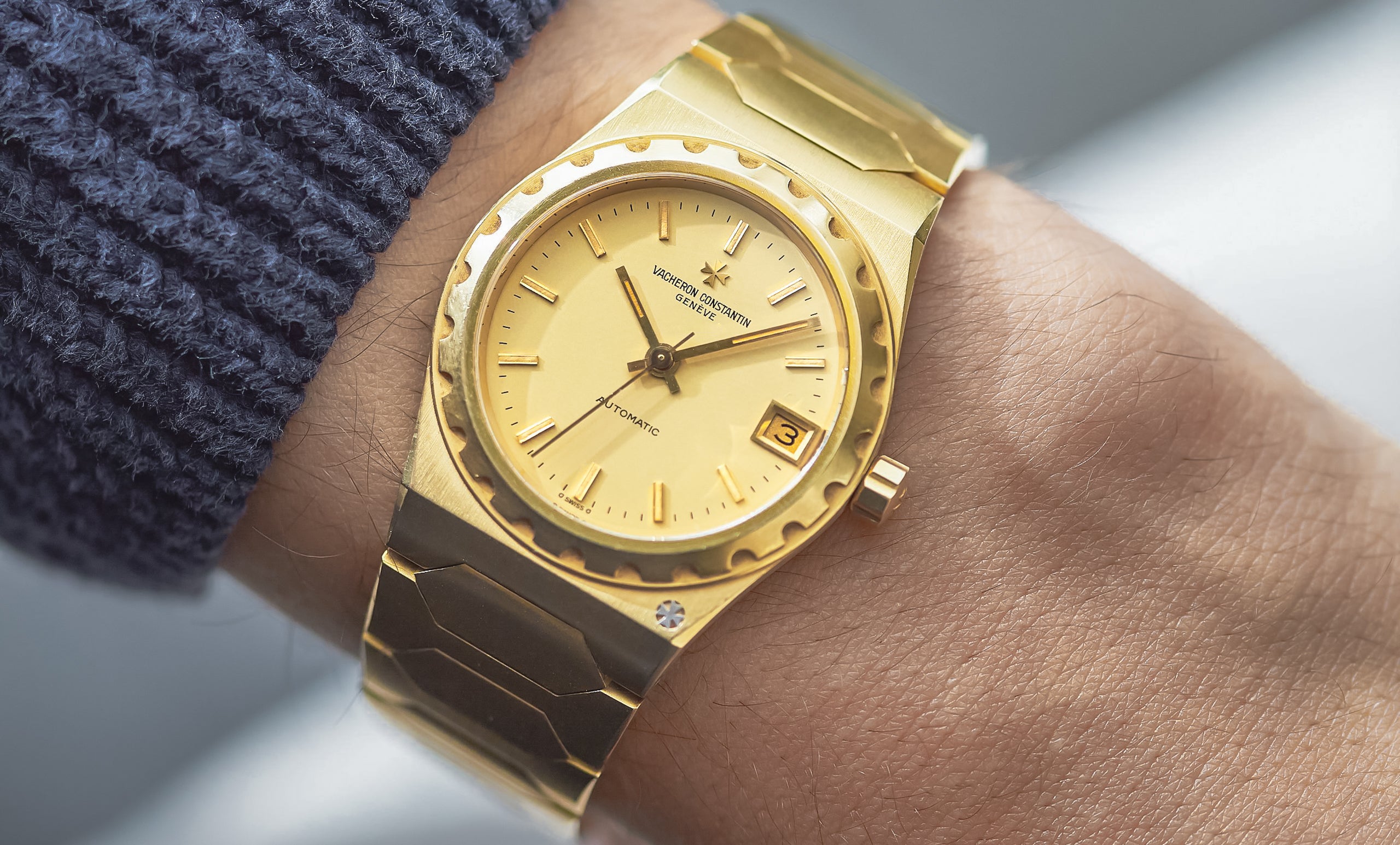 46003 Vacheron Constantin 222 in Yellow Gold – Hairspring