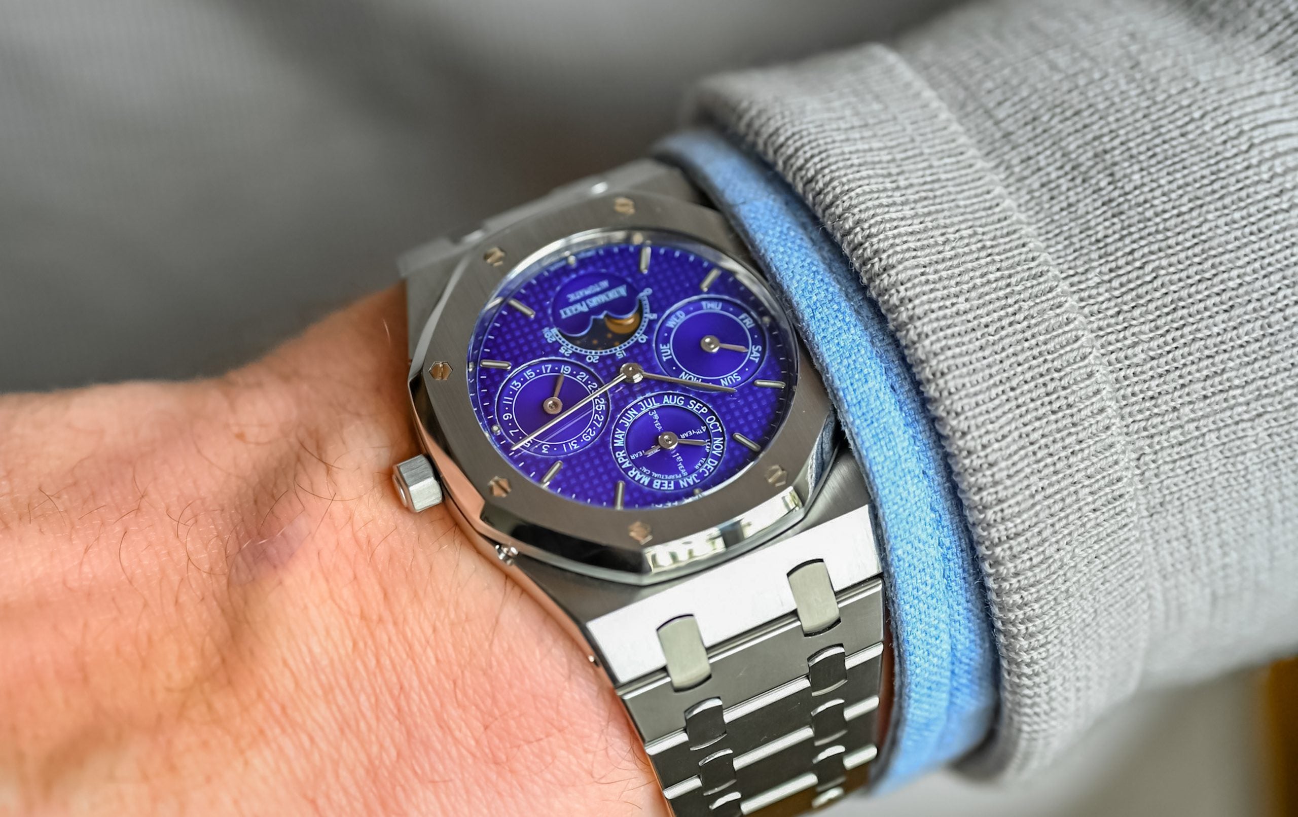 Yves Klein' 25820ST Audemars Piguet Royal Oak QP – Hairspring