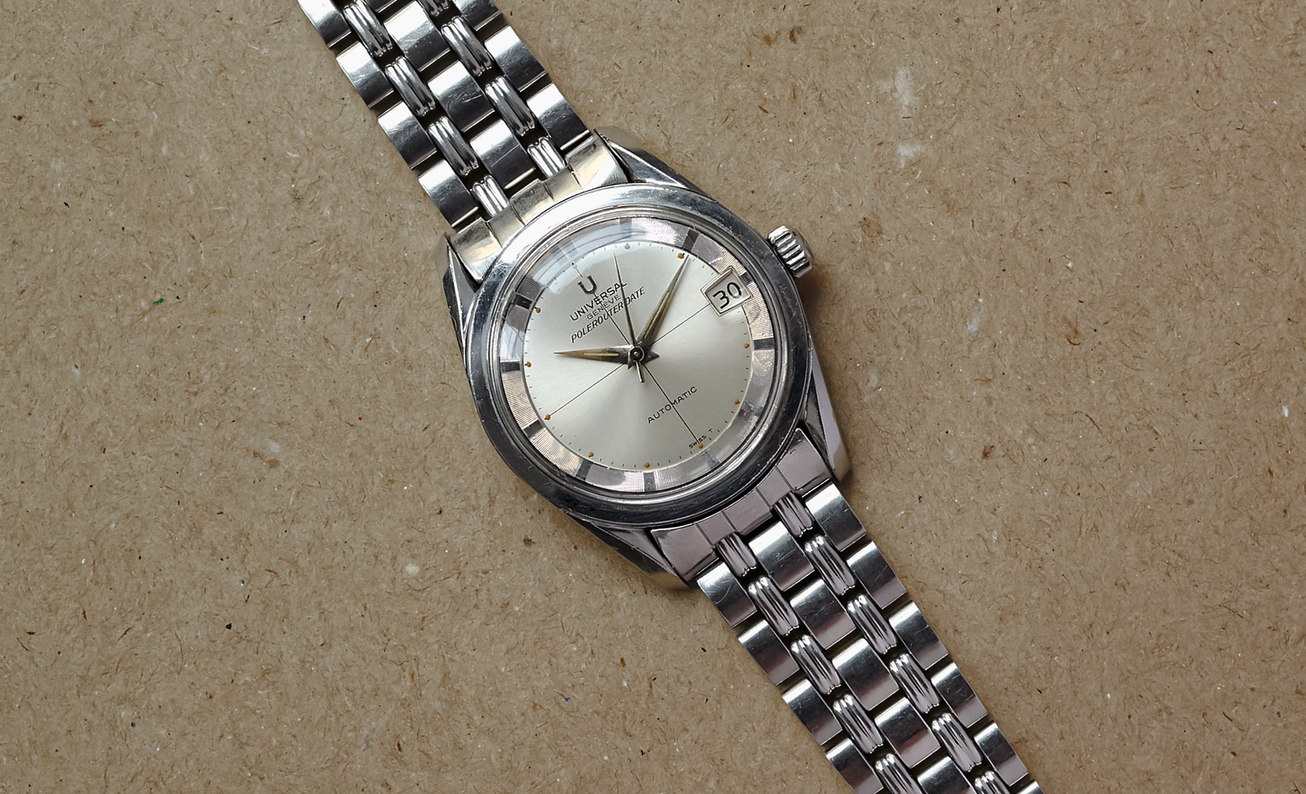 洋楽 UNIVERSAL MOOVEMENT 204612/1 Universal Genève Polerouter Date – Hairspring