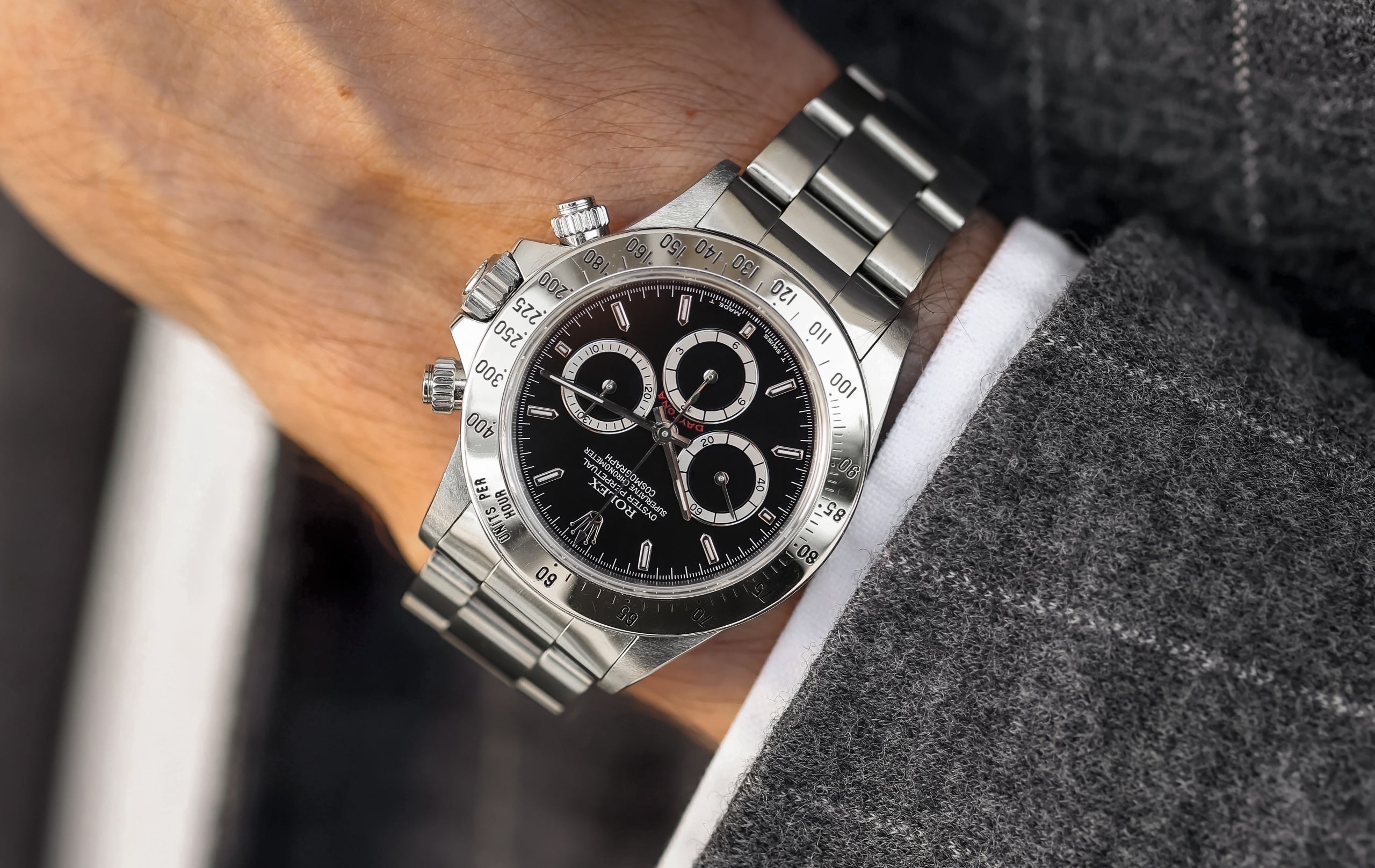 大人も着やすいシンプルファッション '4-Liner' Mk2 16520 Hairspring – Daytona Rolex トップウォーター