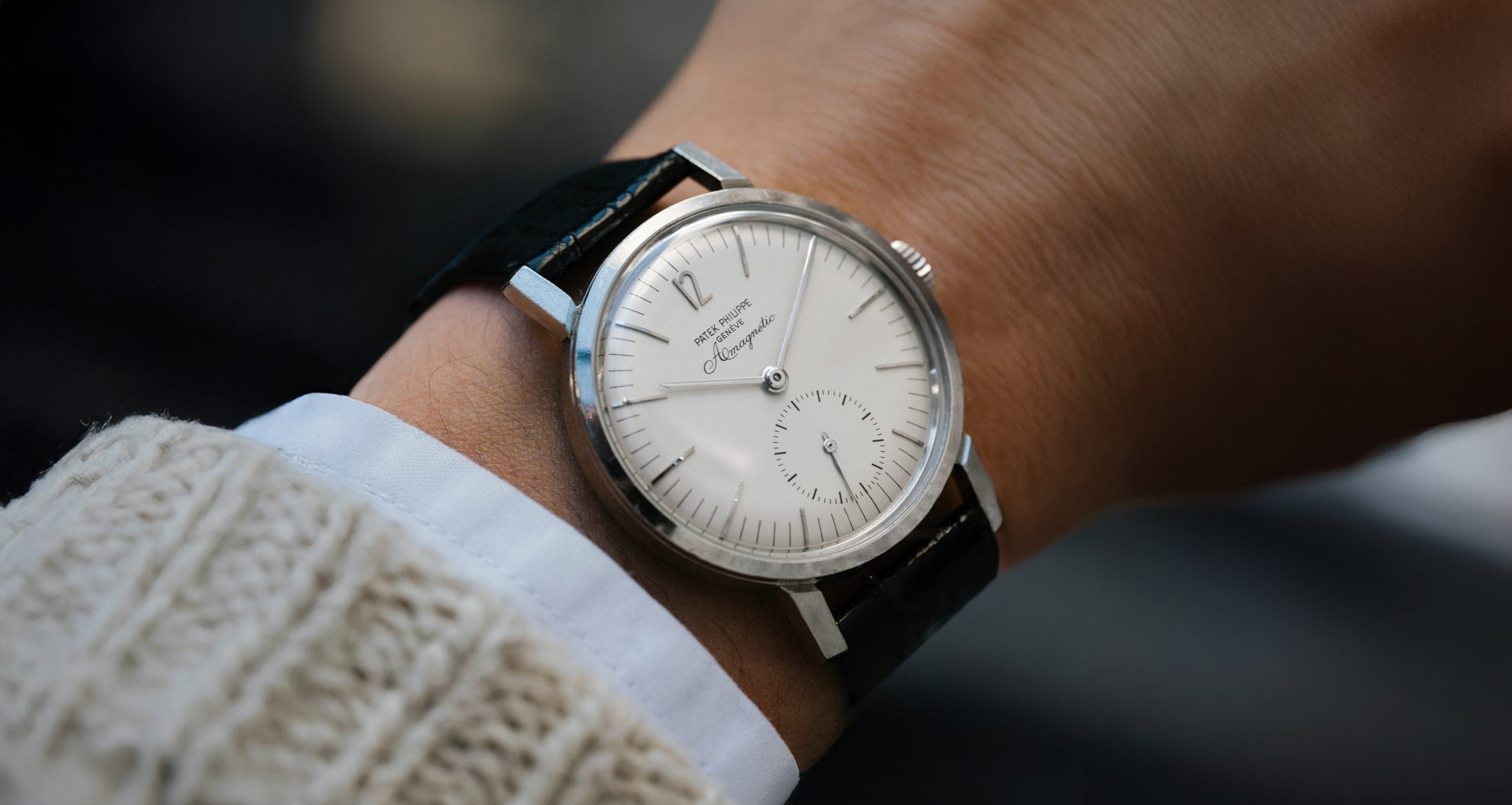 5374P Patek Philippe Minute Repeater Perpetual Calendar – Hairspring