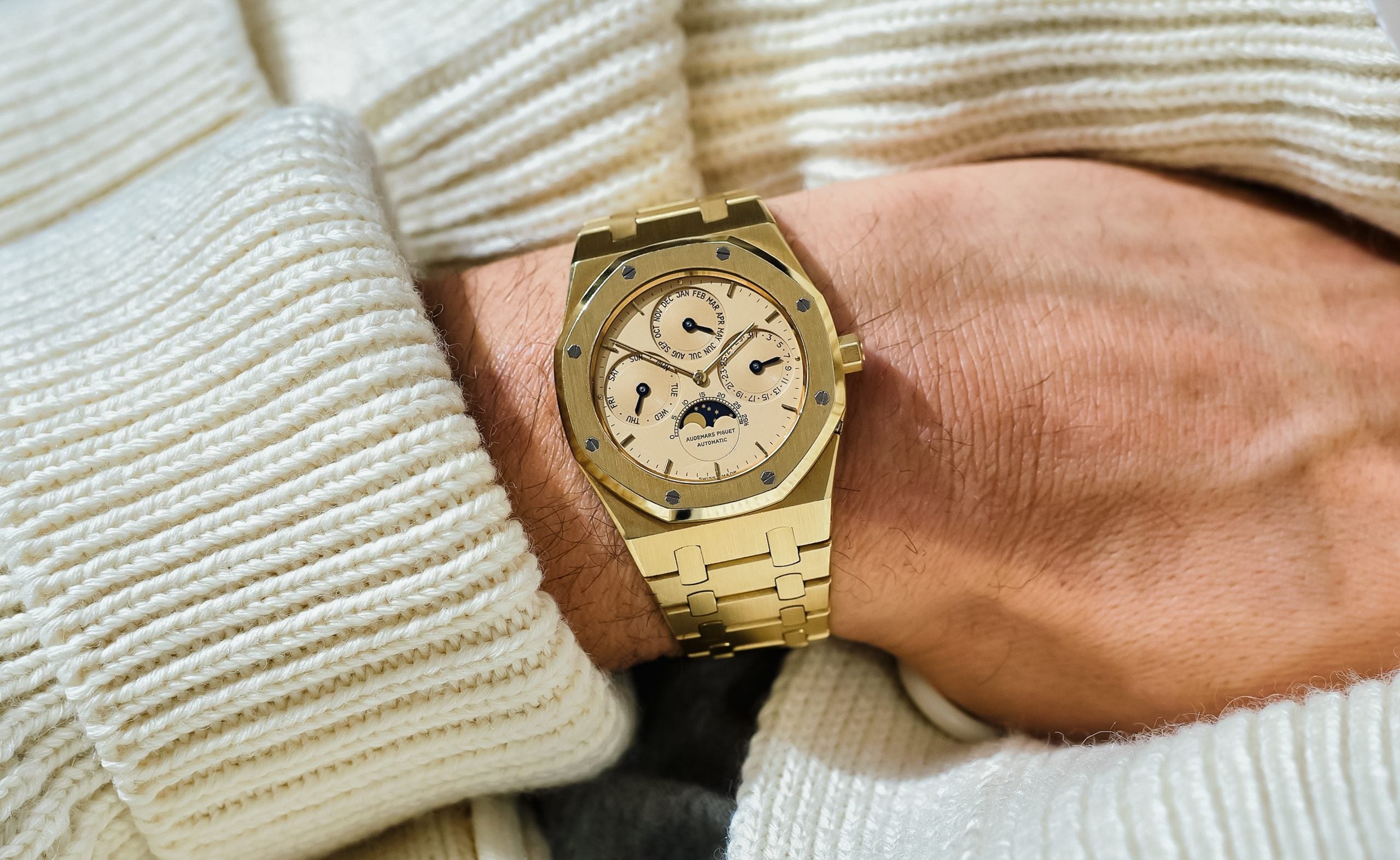 25654-BA-Audemars-Piguet-Royal-Oak-Perpetual-Calendar