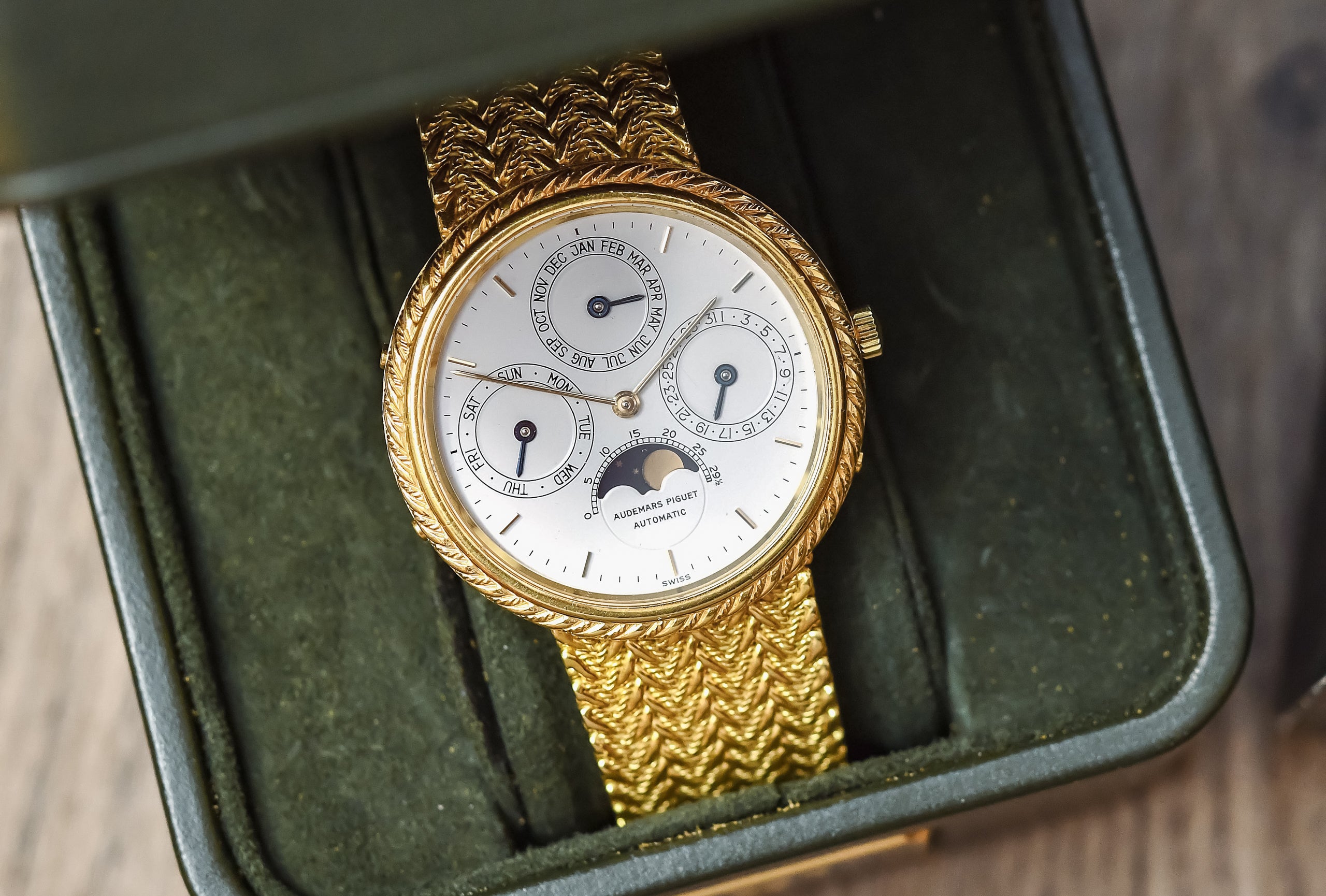 Swiss Only, Full Bracelet 5548 Audemars Piguet Quantieme Perpetual