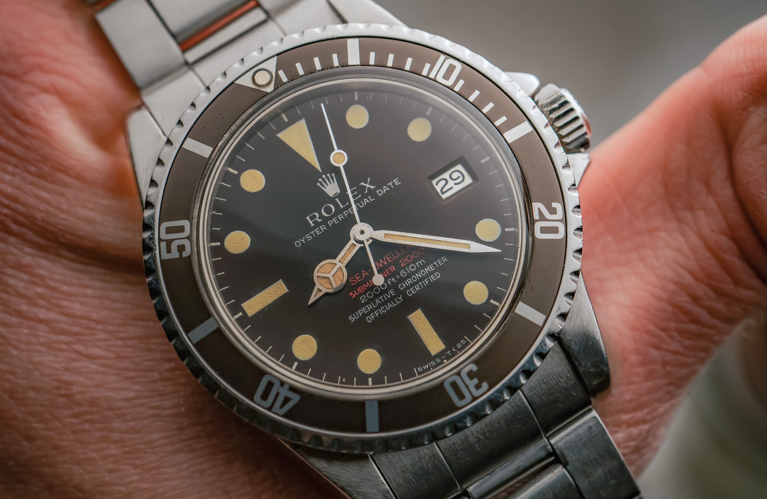 ニコライ Nivada Grenchen Leonardo Da Vinci Worldtime GMT – Analog:Shift