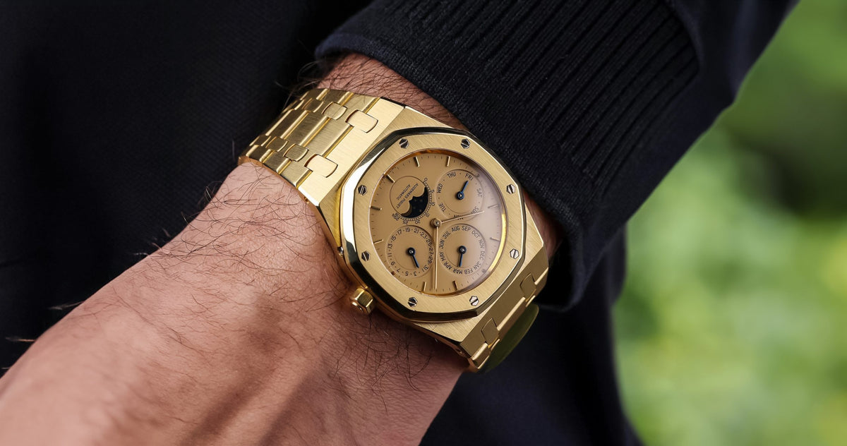 25686BA-Audemars-Piguet-Royal-Oak-Perpetual-Calendar-Vintage