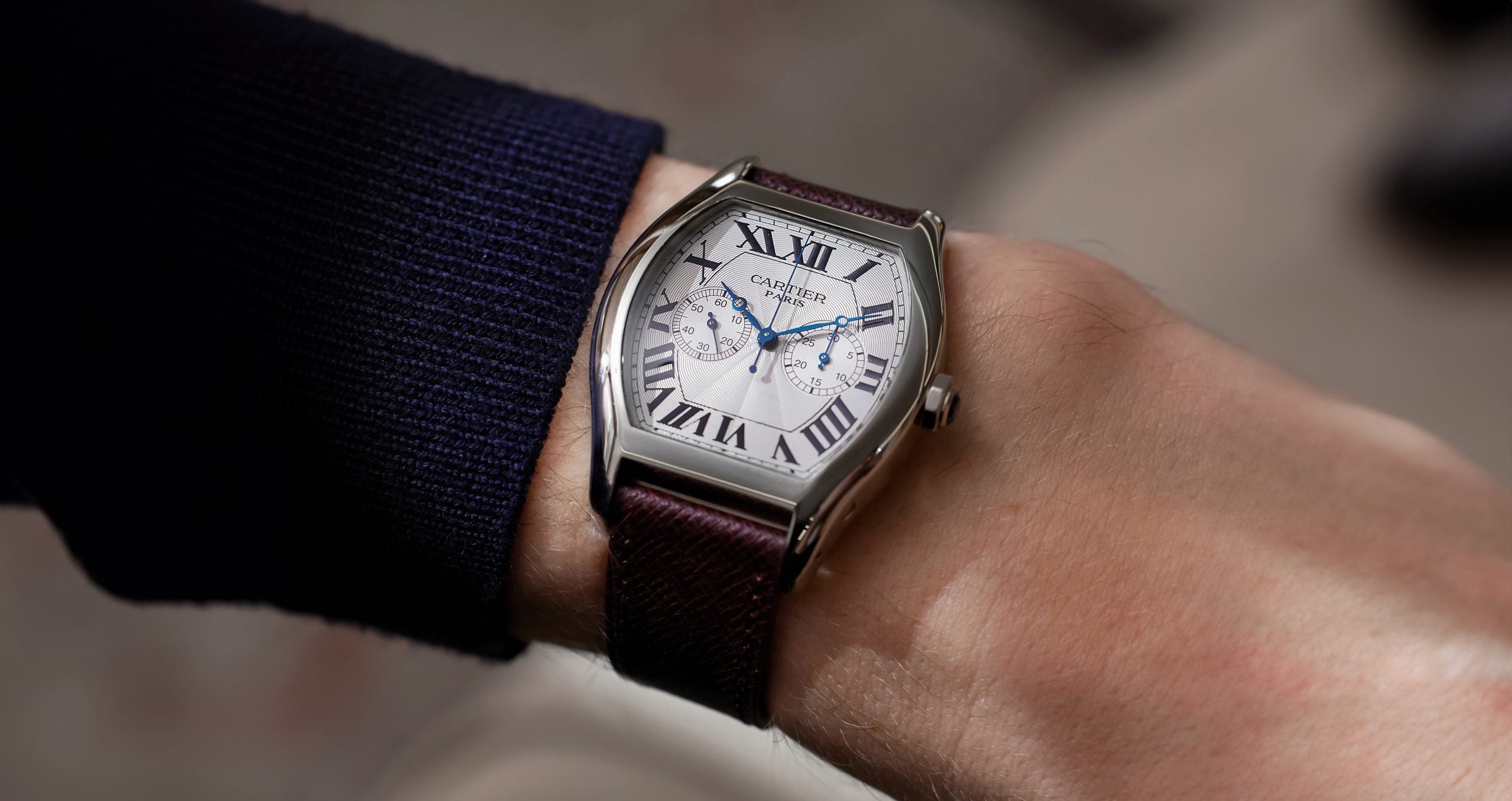 2762 Cartier CPCP Tortue Monopoussoir – Hairspring