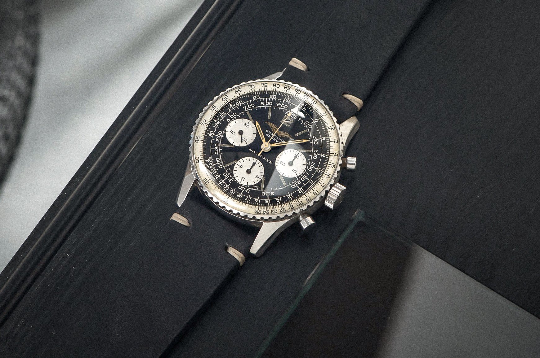 Iraqi Air Force Issued 806 Navitimer – Hairspring