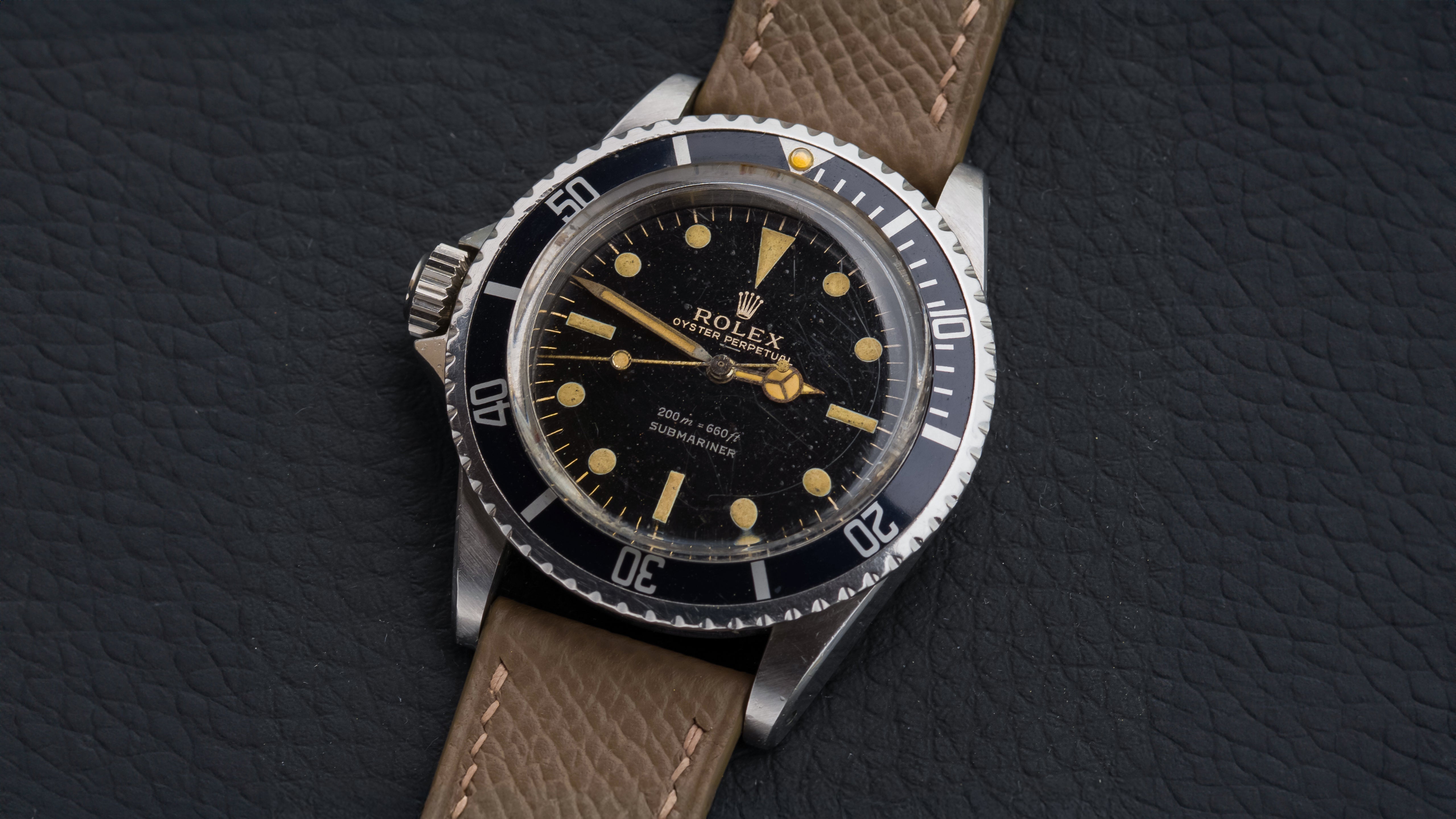 Left-Handed, Underline Gilt Dial 5513 Rolex Submariner – Hairspring