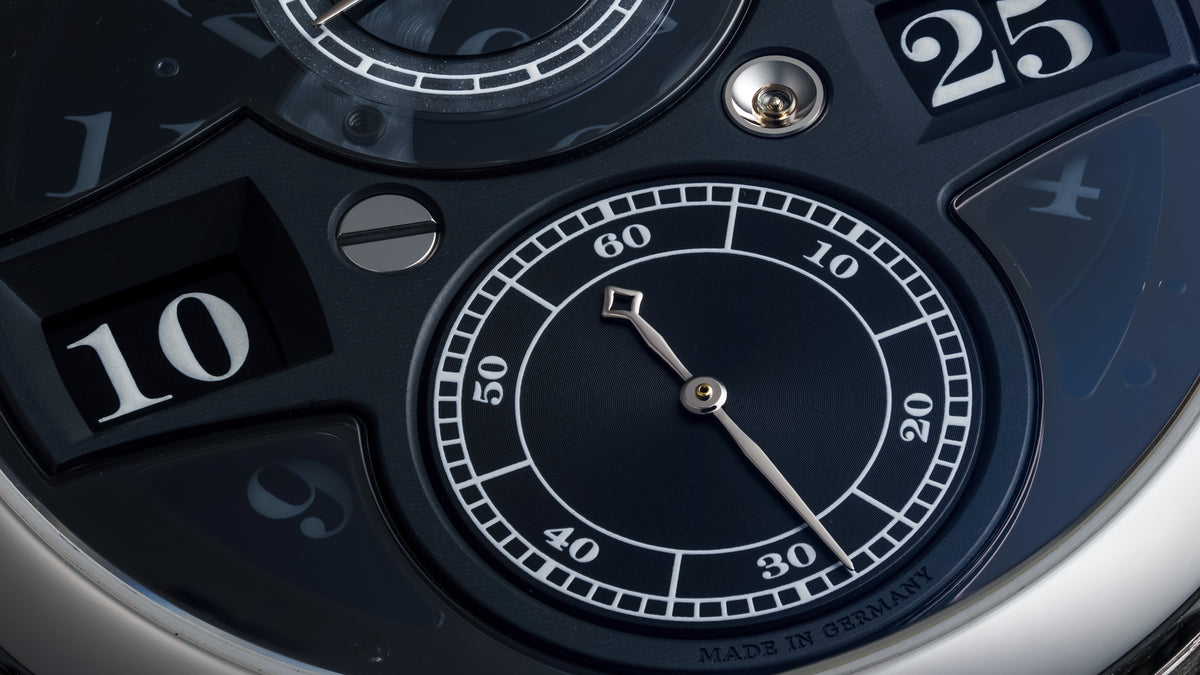 140.035, Zeitwerk Lumen 'Phantom', Platinum