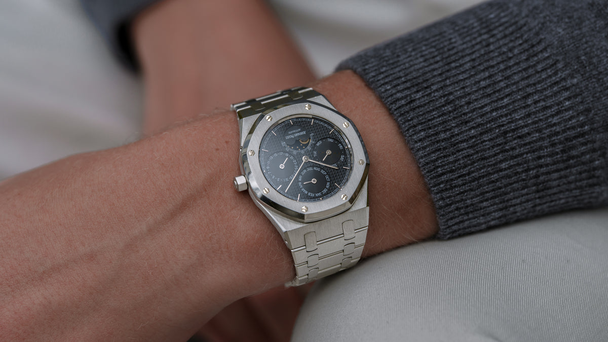 25654ST, Royal Oak Perpetual Calendar, Black 'Petite Tapisserie' Dial, Steel