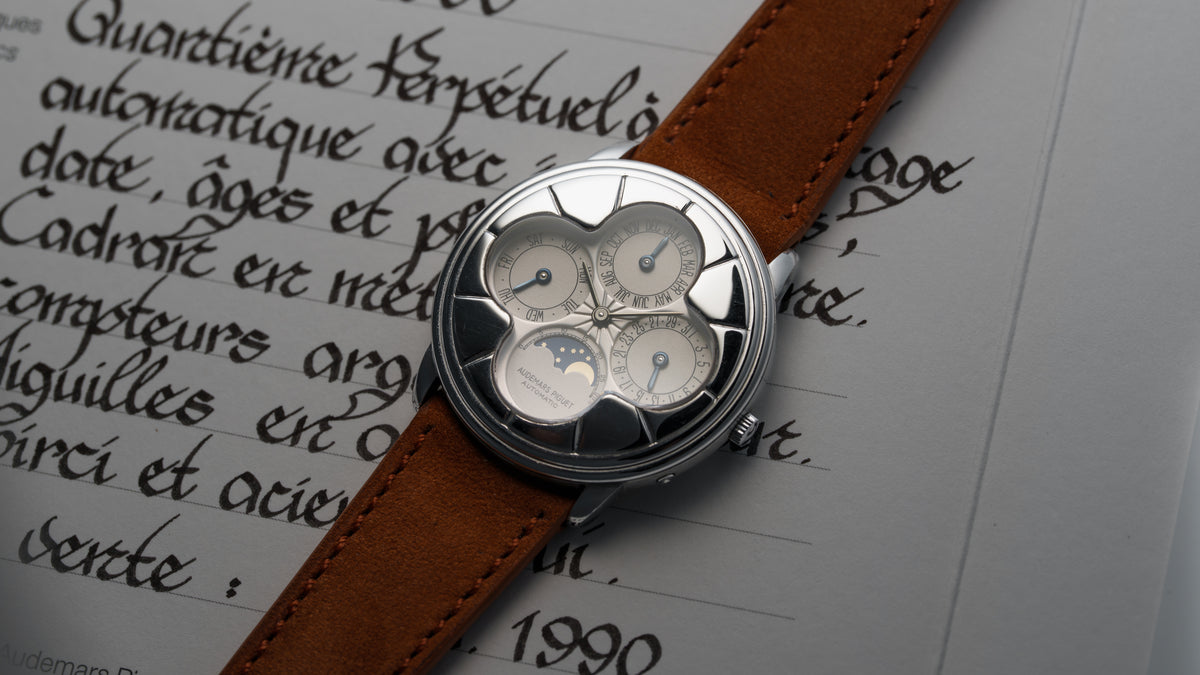 25681PT, 'Clover' Perpetual Calendar, Platinum