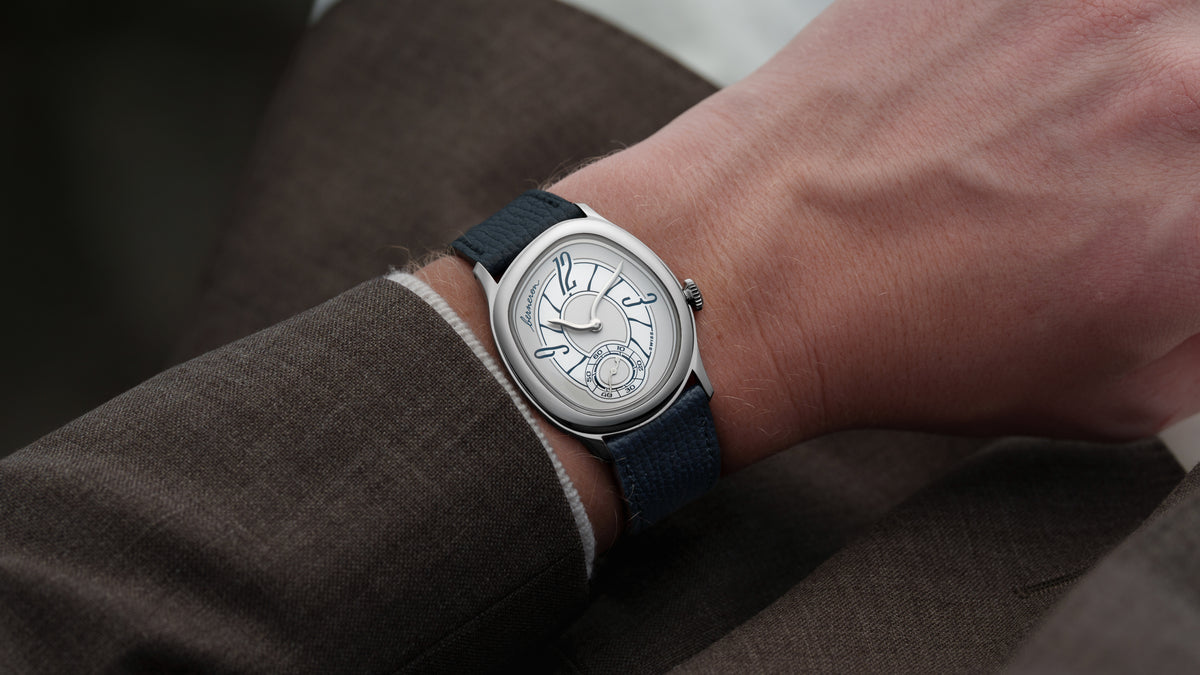 Mirage 38, Prussian Blue, White Gold