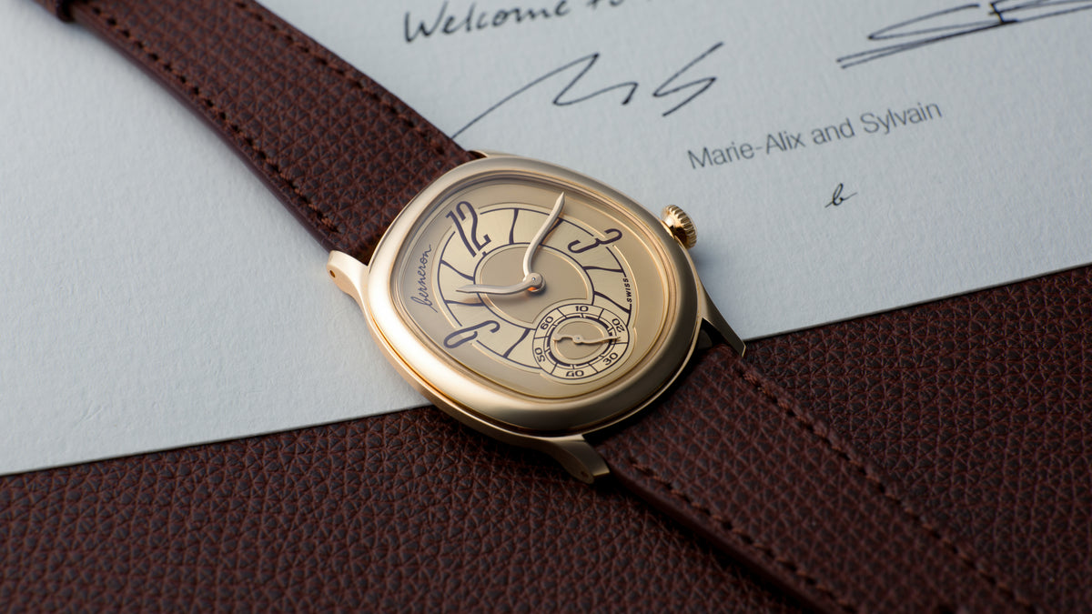 Mirage 38, Sienna, Yellow Gold