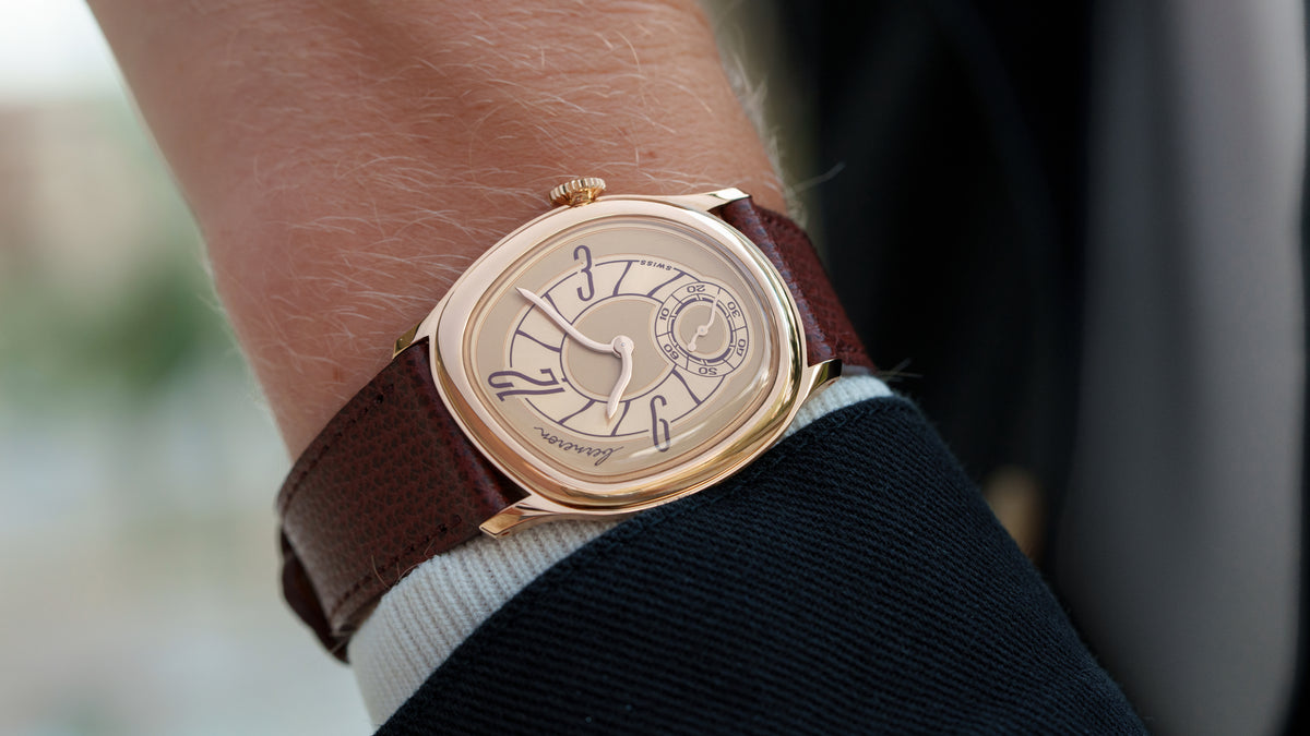 Mirage 38, Sienna, Yellow Gold