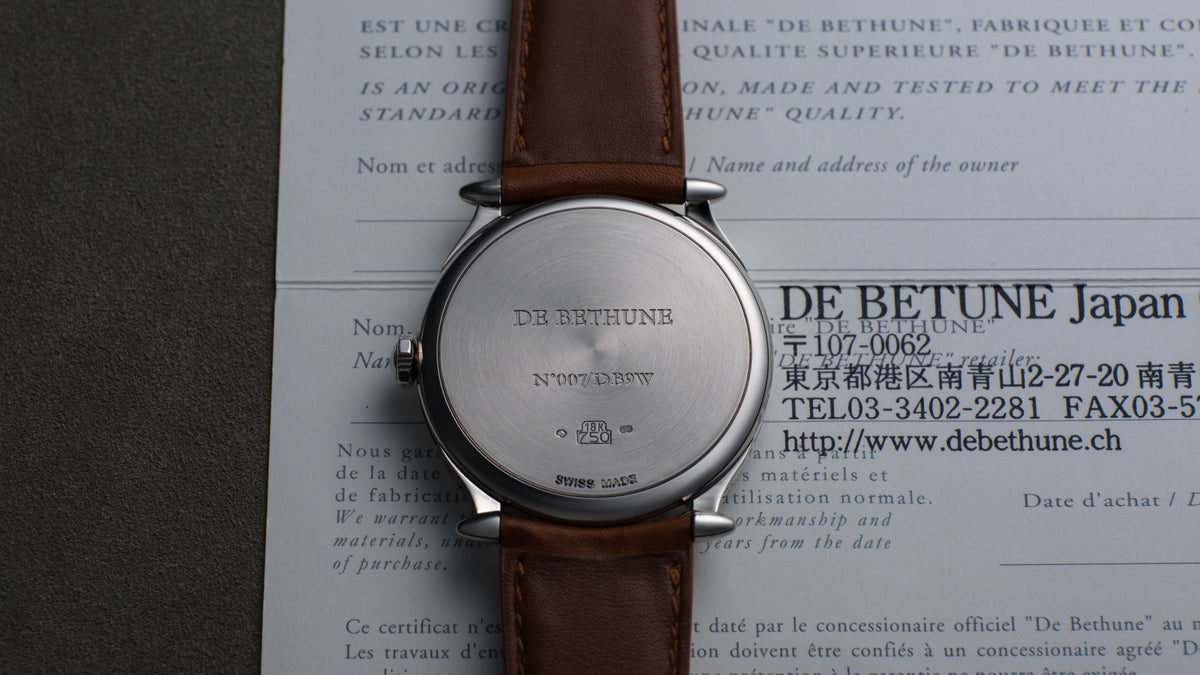 DB9W, White Gold