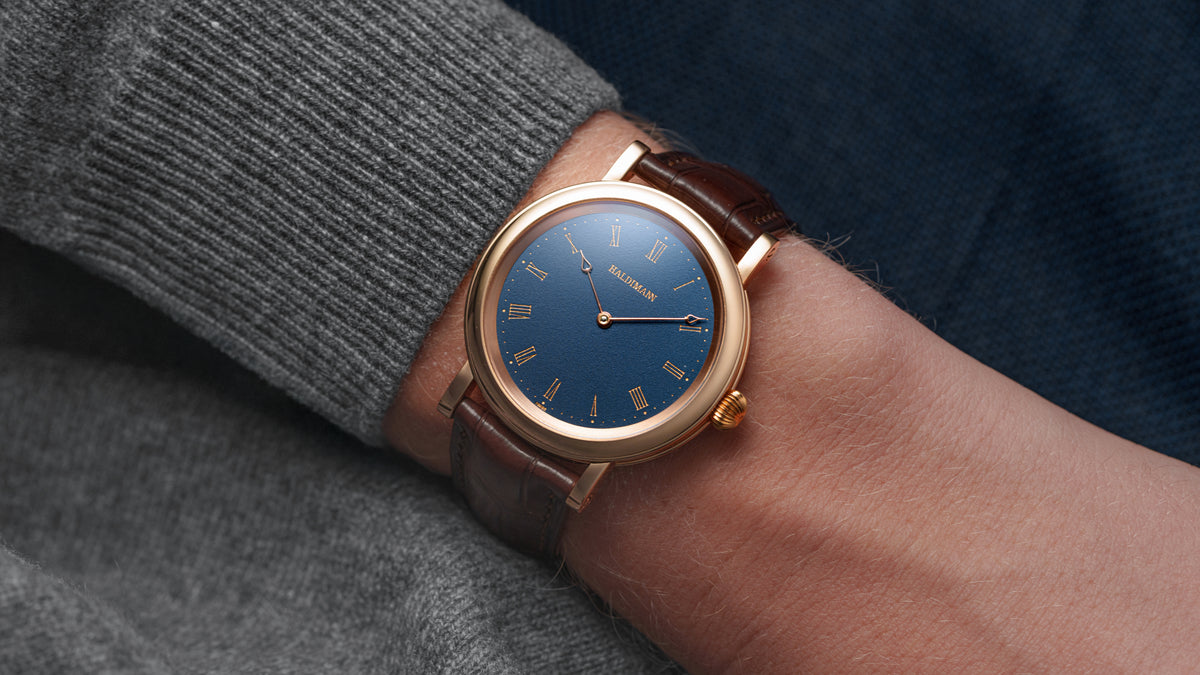 H11, Central Balance, Blue Dial, Pink Gold