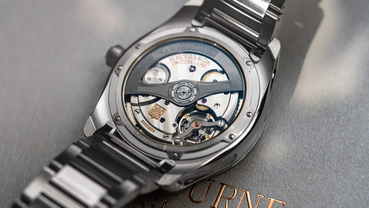 H-Moser-Pioneer-Centre-Seconds-Rotating-Bezel