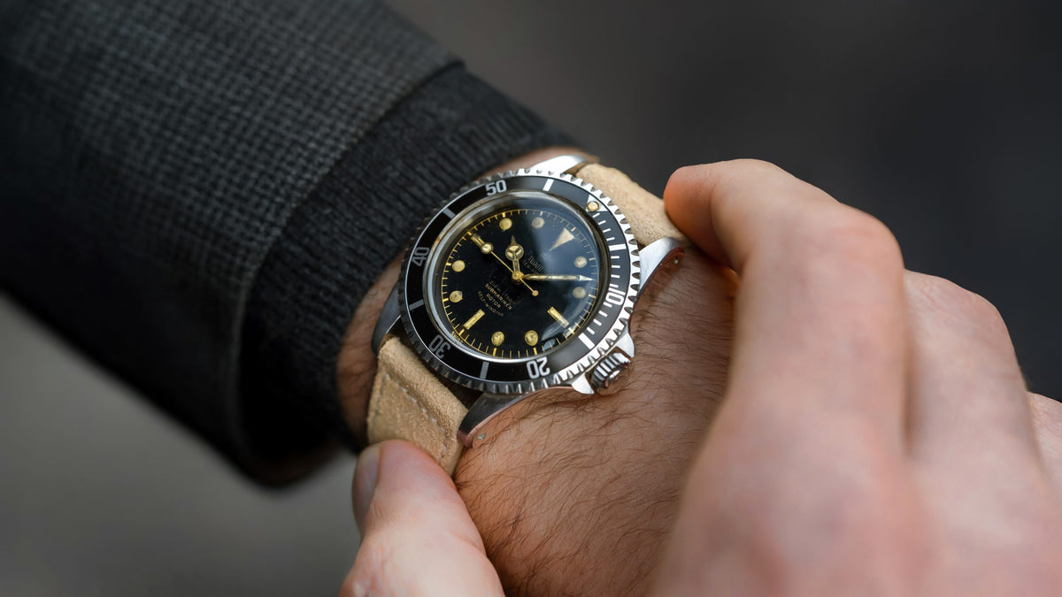 Tudor-7928-Eagle-Beak-Gilt-Submariner