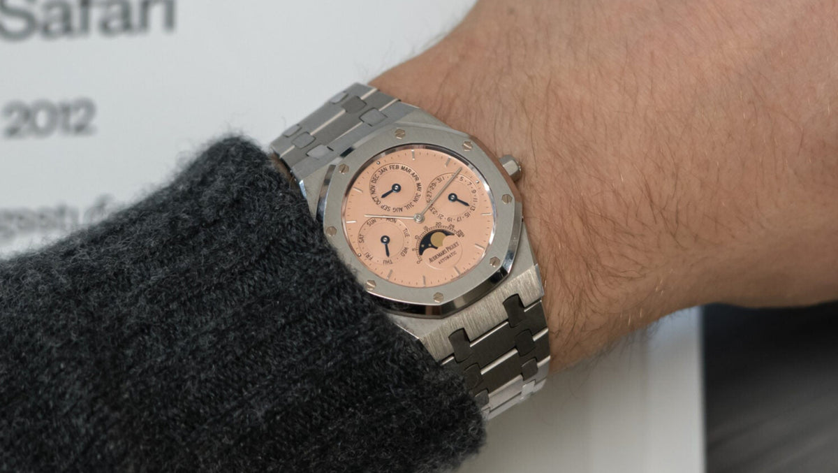 Audemars-Piguet-25654ST-Salmon-Dial-Royal-Oak-Perpetual-Calendar