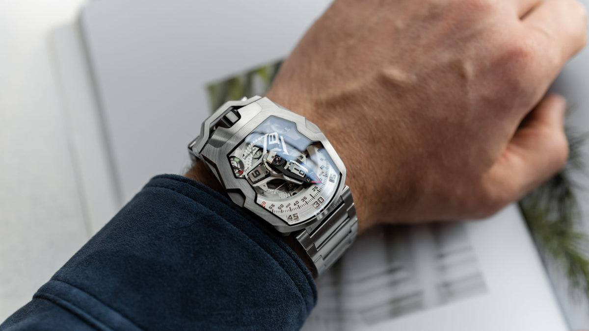 Urwerk-UR-210S-Full-Metal-Jacket