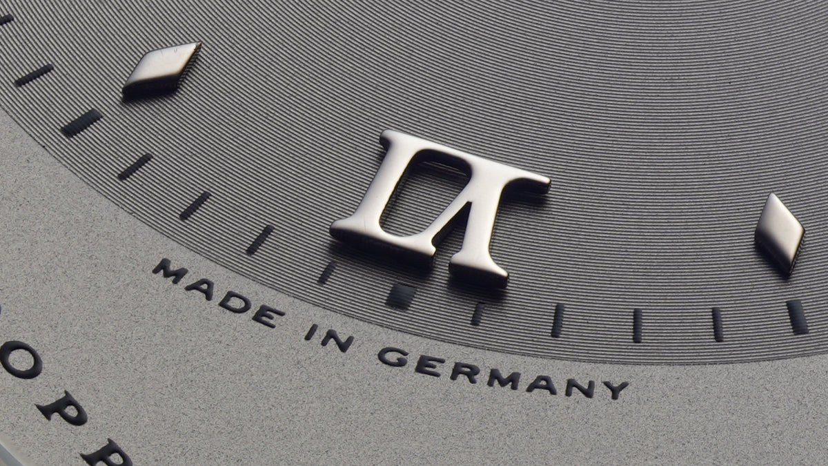 101.005, ‘Stealth’ Lange 1, Solid Caseback, Platinum