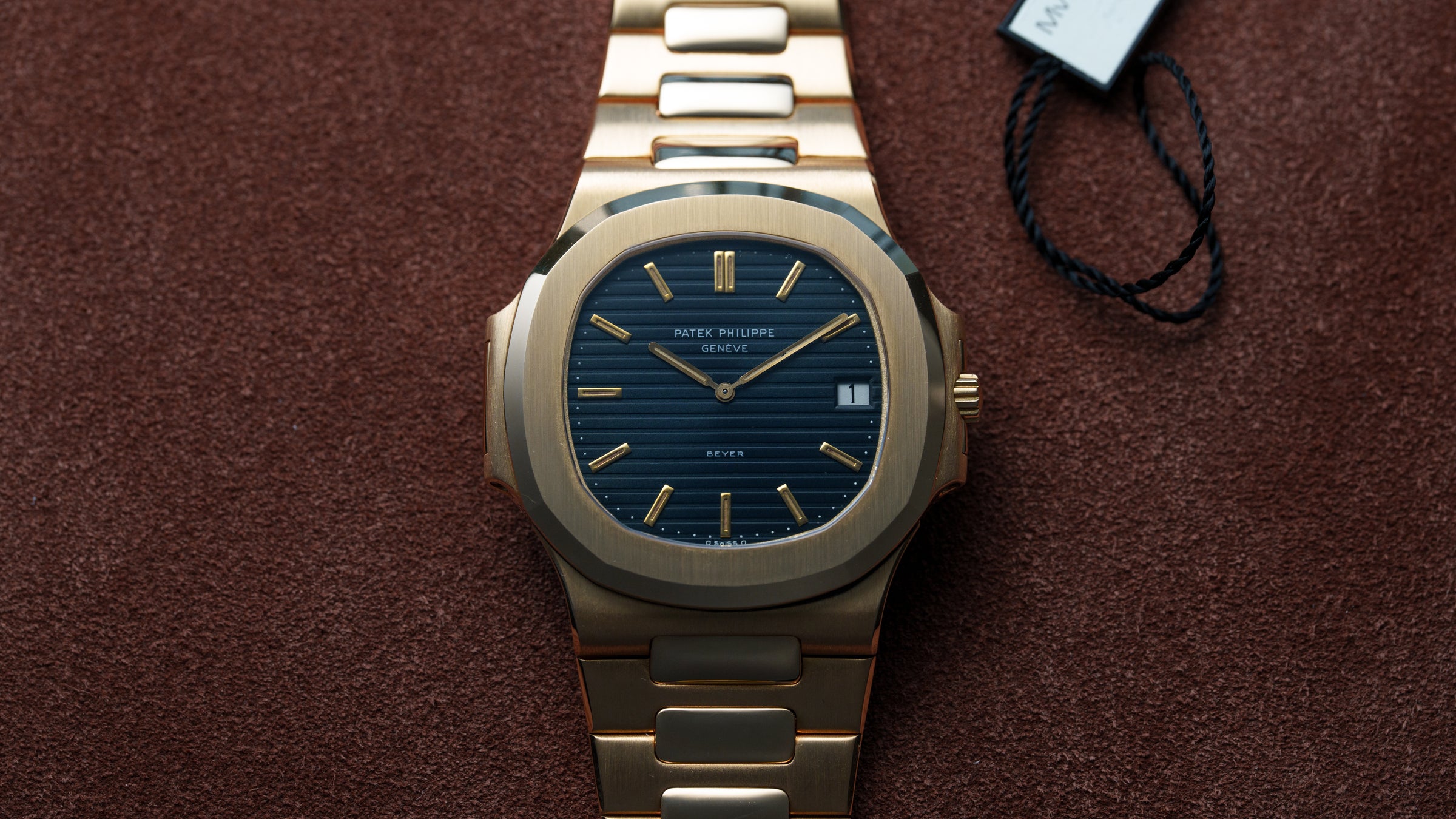 3700/1J, Nautilus, Beyer Dial, Yellow Gold